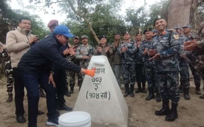 खक्रौलाबाट सीमास्तम्भको मर्मत कार्य सुरु   