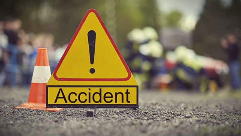 डल्लब र मोटरसाइकल ठोक्किँदा मोटरसाइकल चालकको मृत्यु