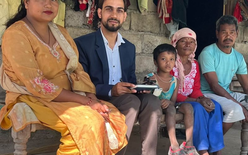रसुवा बाढीमा बेपत्ता जोशिपुरका ९ जनाका परिवारको पीडा : बालबालिकाको शिक्षामा सहयोग गर्ने लोकेश जोशीको प्रतिबद्धता